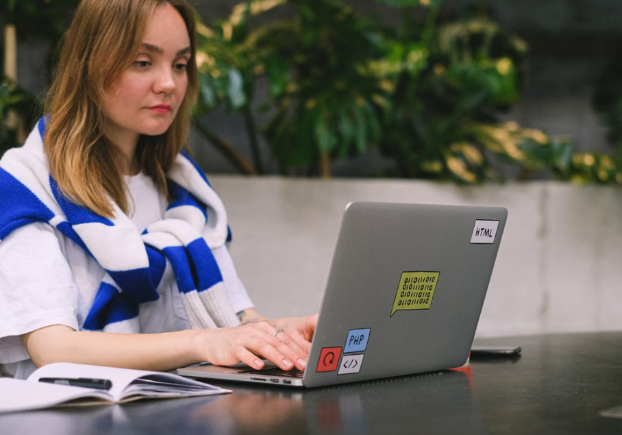 Mau Cari Freelance atau Magang? 7 Platform Ini Layak Dicoba Mahasiswa